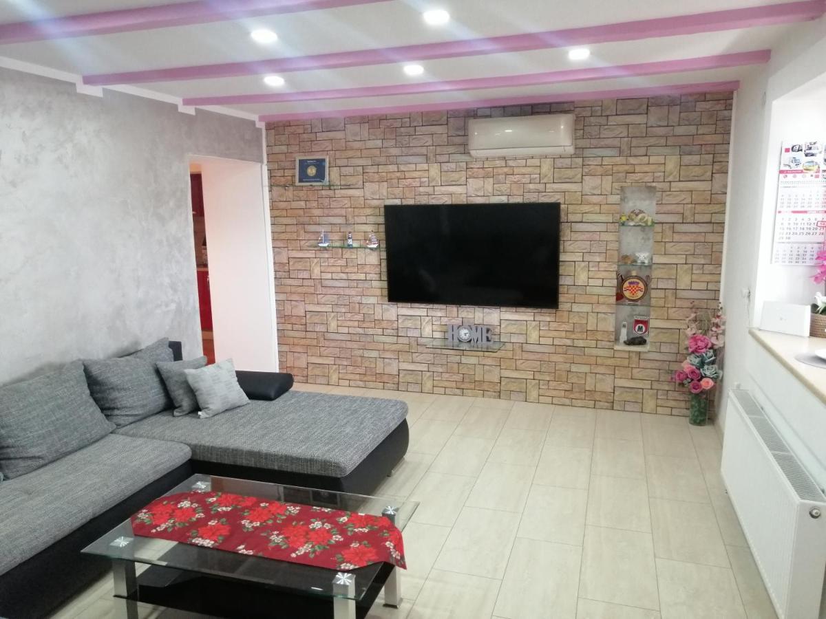 Apartment Goran & Nela Umag Exterior foto