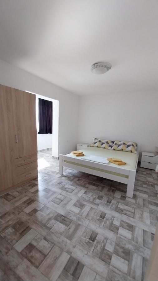 Apartment Goran & Nela Umag Exterior foto